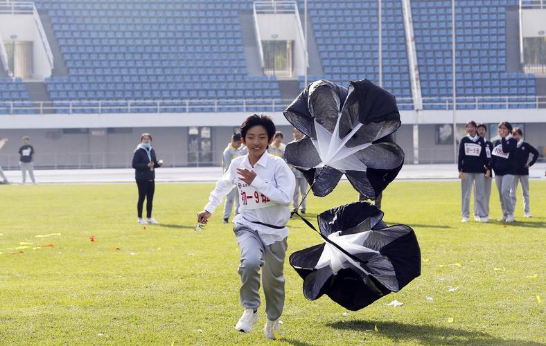 结合尖端技